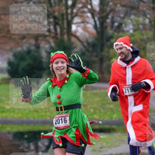 07.12.2025 - St. Pauli X-Mass-Run No. 15 Michael Burmester http://msf.ph/oto/9405794 07.12.2025 11:18:41 Laufen 15, 2016, 215 meine-sportfotos.de