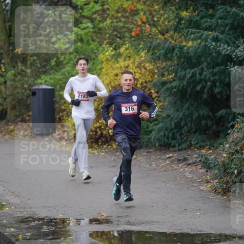 07.12.2025 - St. Pauli X-Mass-Run No. 15 Michael Burmester http://msf.ph/oto/9405808 07.12.2025 11:18:55 Laufen 2183, 316 meine-sportfotos.de