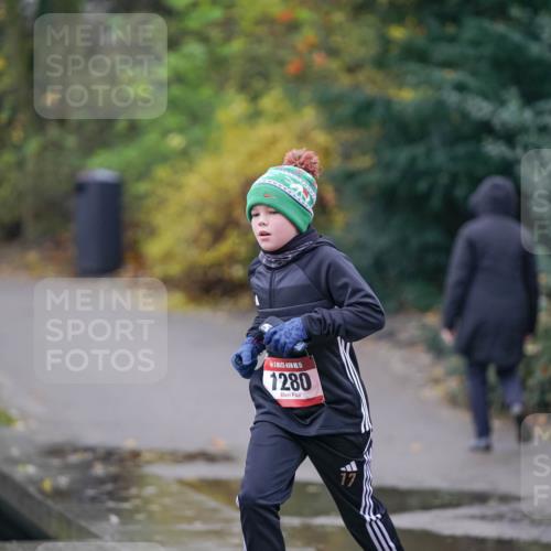 07.12.2025 - St. Pauli X-Mass-Run No. 15 Michael Burmester http://msf.ph/oto/9405824 07.12.2025 11:19:10 Laufen 15, 1280 meine-sportfotos.de