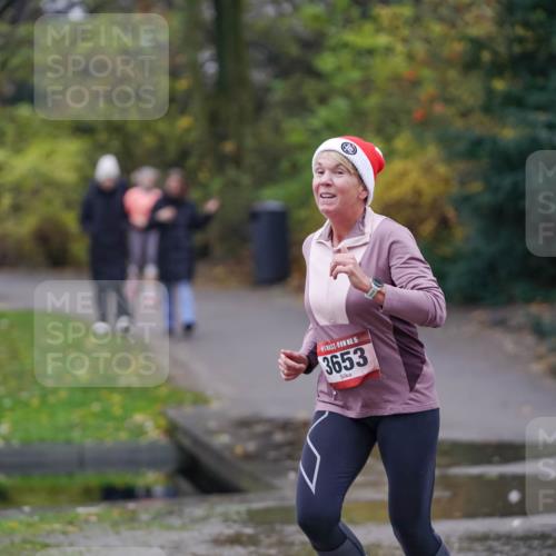 07.12.2025 - St. Pauli X-Mass-Run No. 15 Michael Burmester http://msf.ph/oto/9405849 07.12.2025 11:19:34 Laufen 15, 3653 meine-sportfotos.de