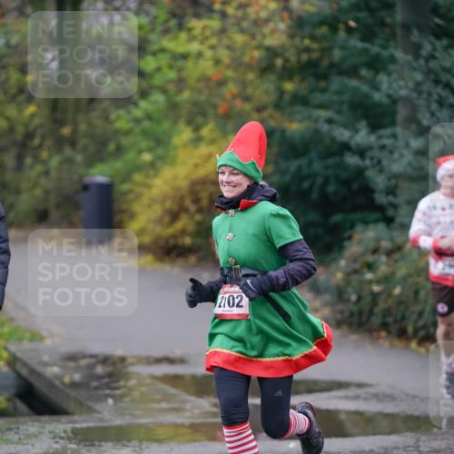 07.12.2025 - St. Pauli X-Mass-Run No. 15 Michael Burmester http://msf.ph/oto/9405890 07.12.2025 11:19:51 Laufen 2102 meine-sportfotos.de