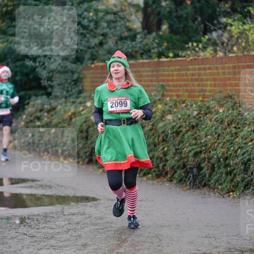 07.12.2025 - St. Pauli X-Mass-Run No. 15 Michael Burmester http://msf.ph/oto/9405917 07.12.2025 11:20:00 Laufen 5, 2099 meine-sportfotos.de