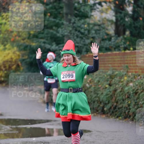 07.12.2025 - St. Pauli X-Mass-Run No. 15 Michael Burmester http://msf.ph/oto/9405918 07.12.2025 11:20:00 Laufen 15, 2099 meine-sportfotos.de