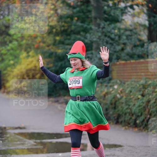 07.12.2025 - St. Pauli X-Mass-Run No. 15 Michael Burmester http://msf.ph/oto/9405920 07.12.2025 11:20:01 Laufen 15, 2099 meine-sportfotos.de
