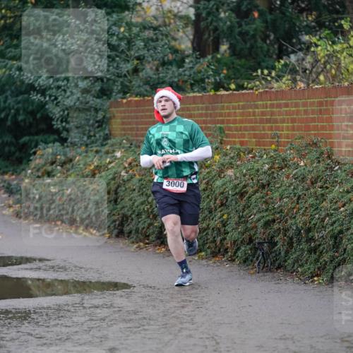 07.12.2025 - St. Pauli X-Mass-Run No. 15 Michael Burmester http://msf.ph/oto/9405925 07.12.2025 11:20:03 Laufen 3000 meine-sportfotos.de