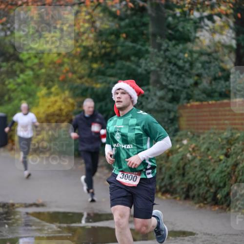 07.12.2025 - St. Pauli X-Mass-Run No. 15 Michael Burmester http://msf.ph/oto/9405928 07.12.2025 11:20:04 Laufen 3000 meine-sportfotos.de