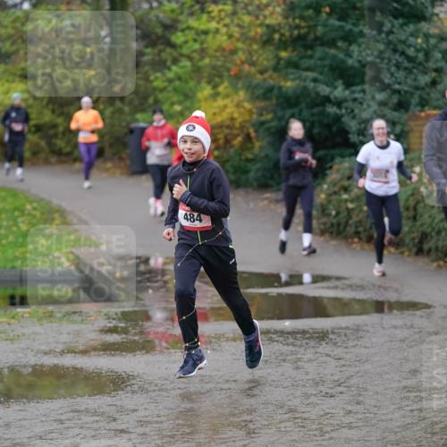 07.12.2025 - St. Pauli X-Mass-Run No. 15 Michael Burmester http://msf.ph/oto/9405939 07.12.2025 11:20:08 Laufen 484, 173 meine-sportfotos.de