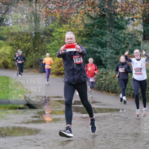 07.12.2025 - St. Pauli X-Mass-Run No. 15 Michael Burmester http://msf.ph/oto/9405949 07.12.2025 11:20:09 Laufen 1737, 297, 3059 meine-sportfotos.de