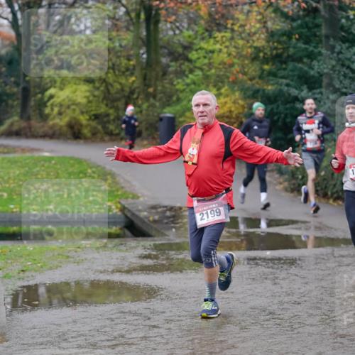 07.12.2025 - St. Pauli X-Mass-Run No. 15 Michael Burmester http://msf.ph/oto/9405971 07.12.2025 11:20:14 Laufen 2199, 131 meine-sportfotos.de