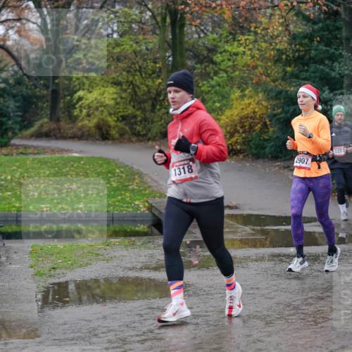 07.12.2025 - St. Pauli X-Mass-Run No. 15 Michael Burmester http://msf.ph/oto/9405978 07.12.2025 11:20:15 Laufen 1318, 2907, 1281, 728 meine-sportfotos.de