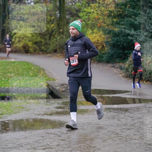 07.12.2025 - St. Pauli X-Mass-Run No. 15 Michael Burmester http://msf.ph/oto/9405989 07.12.2025 11:20:19 Laufen 1281 meine-sportfotos.de