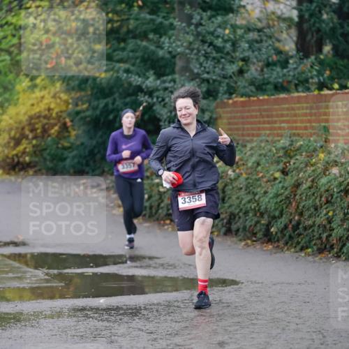 07.12.2025 - St. Pauli X-Mass-Run No. 15 Michael Burmester http://msf.ph/oto/9406000 07.12.2025 11:20:30 Laufen 3357, 3358 meine-sportfotos.de