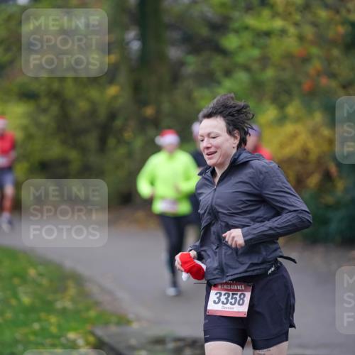 07.12.2025 - St. Pauli X-Mass-Run No. 15 Michael Burmester http://msf.ph/oto/9406002 07.12.2025 11:20:30 Laufen 15, 3358 meine-sportfotos.de