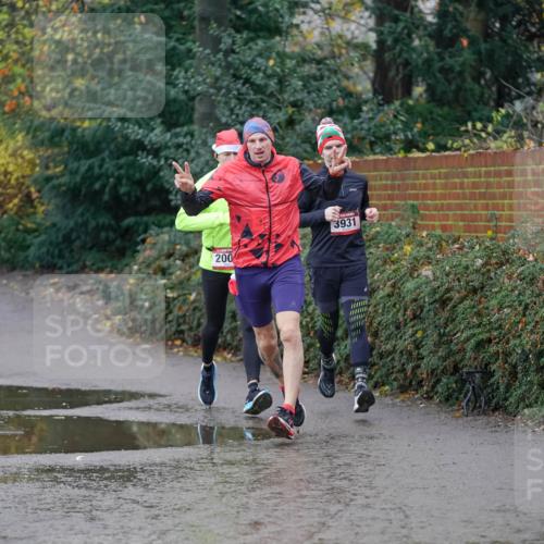 07.12.2025 - St. Pauli X-Mass-Run No. 15 Michael Burmester http://msf.ph/oto/9406015 07.12.2025 11:20:35 Laufen 200, 3931 meine-sportfotos.de