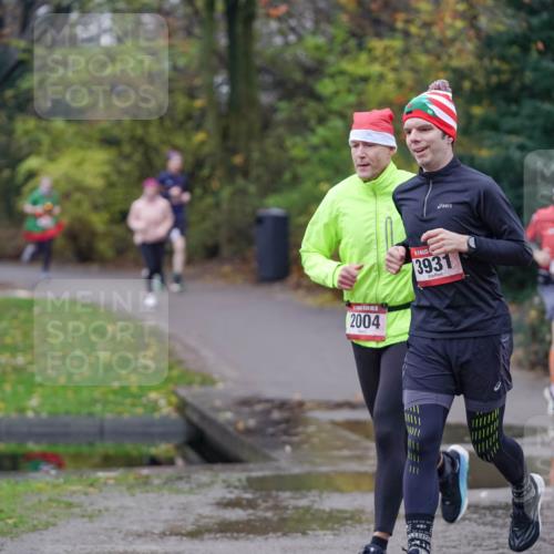 07.12.2025 - St. Pauli X-Mass-Run No. 15 Michael Burmester http://msf.ph/oto/9406023 07.12.2025 11:20:37 Laufen 2004, 3931 meine-sportfotos.de