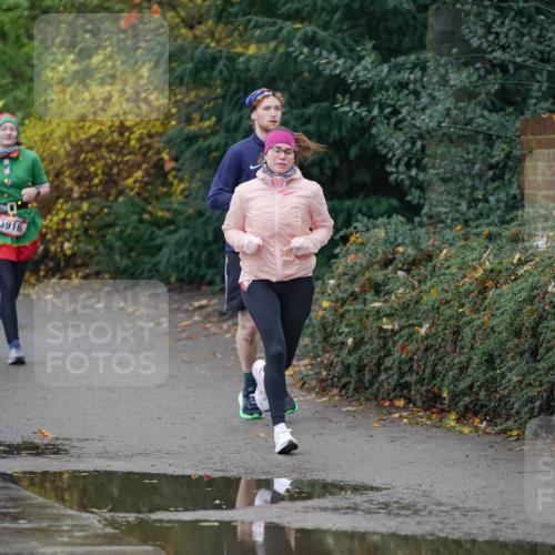 07.12.2025 - St. Pauli X-Mass-Run No. 15 Michael Burmester http://msf.ph/oto/9406032 07.12.2025 11:20:41 Laufen 3916 meine-sportfotos.de