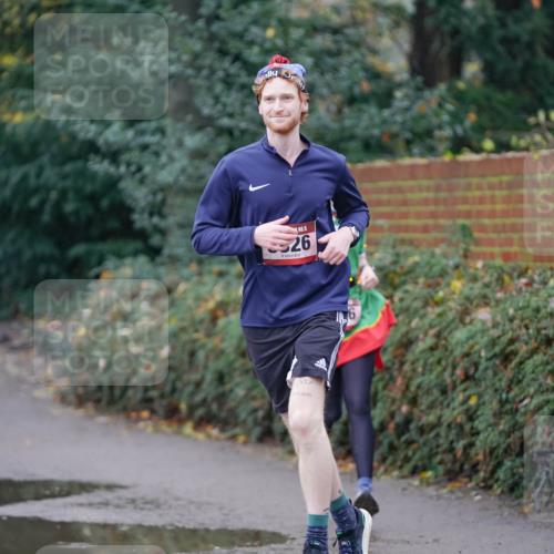 07.12.2025 - St. Pauli X-Mass-Run No. 15 Michael Burmester http://msf.ph/oto/9406038 07.12.2025 11:20:45 Laufen 15, 26 meine-sportfotos.de