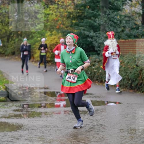 07.12.2025 - St. Pauli X-Mass-Run No. 15 Michael Burmester http://msf.ph/oto/9406043 07.12.2025 11:20:47 Laufen 3916 meine-sportfotos.de