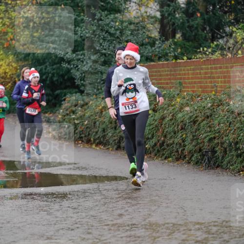 07.12.2025 - St. Pauli X-Mass-Run No. 15 Michael Burmester http://msf.ph/oto/9406076 07.12.2025 11:21:02 Laufen 2715, 1133, 3575 meine-sportfotos.de