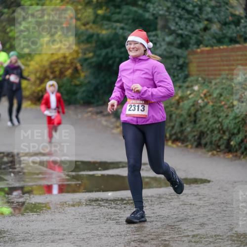 07.12.2025 - St. Pauli X-Mass-Run No. 15 Michael Burmester http://msf.ph/oto/9406121 07.12.2025 11:21:16 Laufen 15, 2313 meine-sportfotos.de
