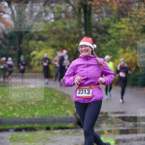 07.12.2025 - St. Pauli X-Mass-Run No. 15 Michael Burmester http://msf.ph/oto/9406124 07.12.2025 11:21:17 Laufen 15, 2313 meine-sportfotos.de