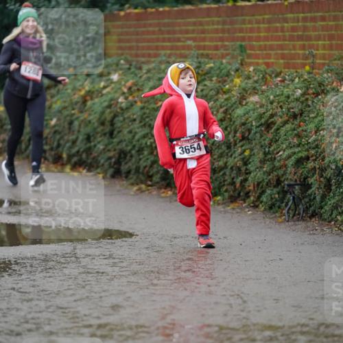 07.12.2025 - St. Pauli X-Mass-Run No. 15 Michael Burmester http://msf.ph/oto/9406128 07.12.2025 11:21:19 Laufen 1288, 3654 meine-sportfotos.de