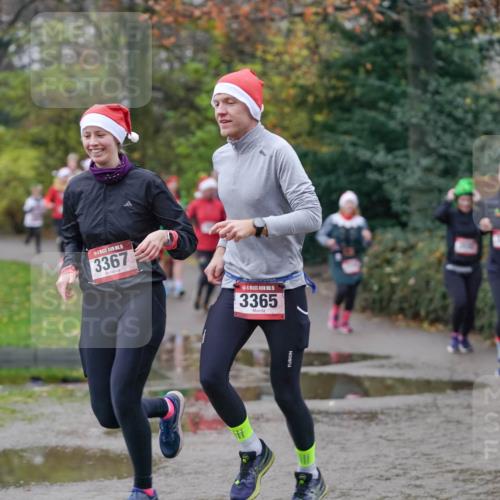 07.12.2025 - St. Pauli X-Mass-Run No. 15 Michael Burmester http://msf.ph/oto/9406158 07.12.2025 11:21:27 Laufen 15, 3367, 15, 3365, 1853, 1834 meine-sportfotos.de
