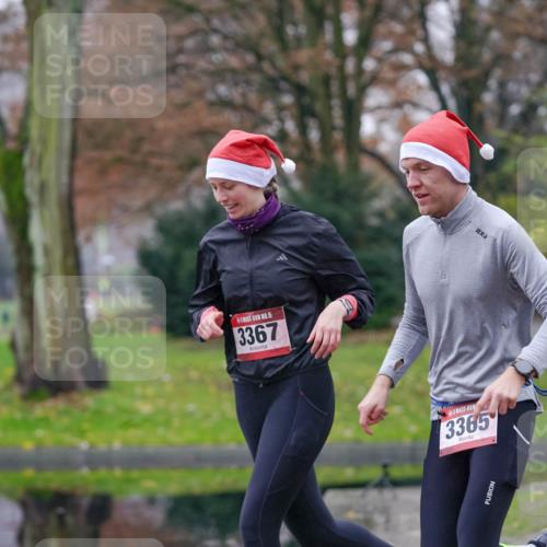 07.12.2025 - St. Pauli X-Mass-Run No. 15 Michael Burmester http://msf.ph/oto/9406161 07.12.2025 11:21:28 Laufen 15, 3367, 3385, 2 meine-sportfotos.de