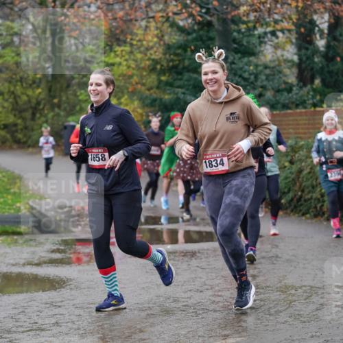 07.12.2025 - St. Pauli X-Mass-Run No. 15 Michael Burmester http://msf.ph/oto/9406167 07.12.2025 11:21:30 Laufen 1658, 15, 1834 meine-sportfotos.de
