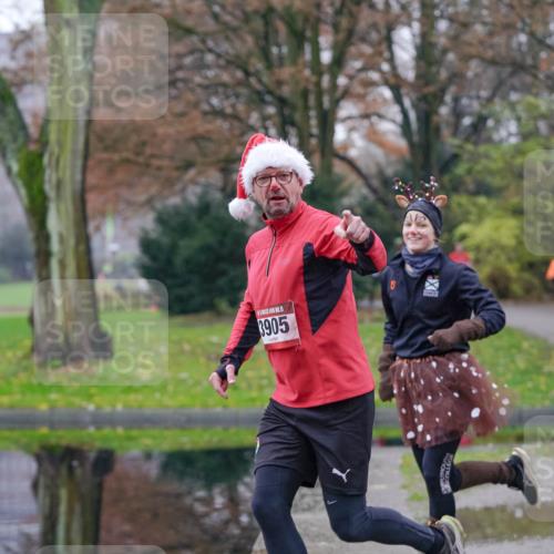 07.12.2025 - St. Pauli X-Mass-Run No. 15 Michael Burmester http://msf.ph/oto/9406186 07.12.2025 11:21:35 Laufen 3905, 0 meine-sportfotos.de
