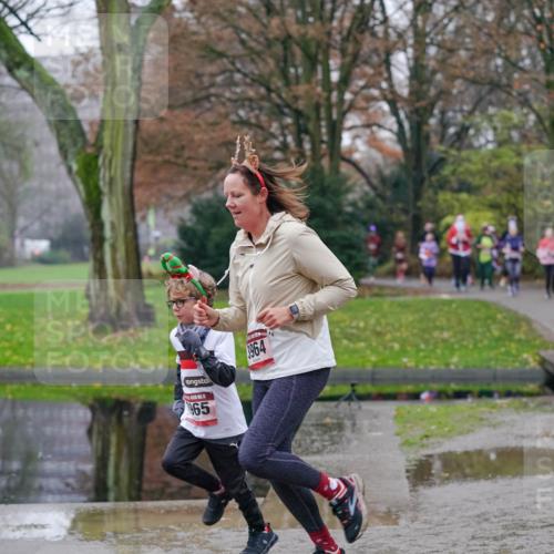 07.12.2025 - St. Pauli X-Mass-Run No. 15 Michael Burmester http://msf.ph/oto/9406210 07.12.2025 11:21:40 Laufen  meine-sportfotos.de