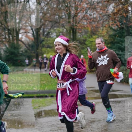 07.12.2025 - St. Pauli X-Mass-Run No. 15 Michael Burmester http://msf.ph/oto/9406249 07.12.2025 11:21:55 Laufen 2424, 15, 815, 2561, 1838 meine-sportfotos.de