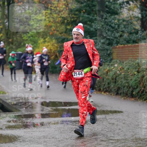 07.12.2025 - St. Pauli X-Mass-Run No. 15 Michael Burmester http://msf.ph/oto/9406272 07.12.2025 11:22:02 Laufen 2144 meine-sportfotos.de