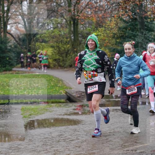 07.12.2025 - St. Pauli X-Mass-Run No. 15 Michael Burmester http://msf.ph/oto/9406329 07.12.2025 11:22:19 Laufen 3204, 3505, 27, 3529 meine-sportfotos.de