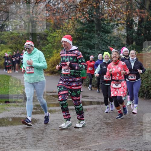 07.12.2025 - St. Pauli X-Mass-Run No. 15 Michael Burmester http://msf.ph/oto/9406344 07.12.2025 11:22:23 Laufen 3434, 3423, 3923, 52 meine-sportfotos.de
