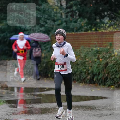 07.12.2025 - St. Pauli X-Mass-Run No. 15 Michael Burmester http://msf.ph/oto/9406418 07.12.2025 09:37:45 Laufen 15, 195 meine-sportfotos.de