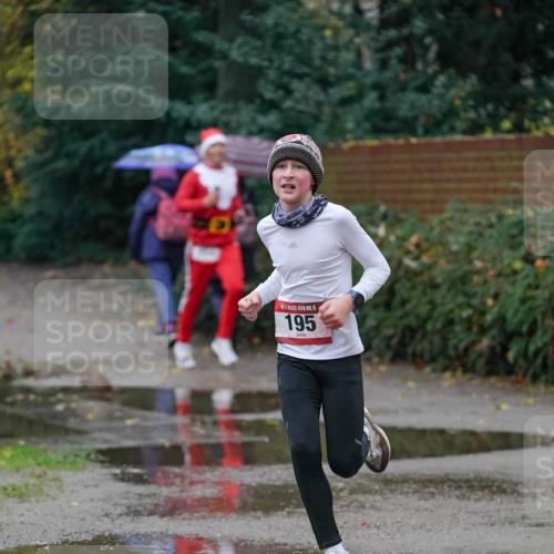 07.12.2025 - St. Pauli X-Mass-Run No. 15 Michael Burmester http://msf.ph/oto/9406422 07.12.2025 09:37:45 Laufen 15, 195 meine-sportfotos.de