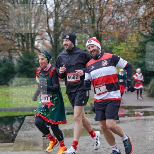 07.12.2025 - St. Pauli X-Mass-Run No. 15 Michael Burmester http://msf.ph/oto/9406423 07.12.2025 11:22:37 Laufen 001, 5002, 15, 2022 meine-sportfotos.de