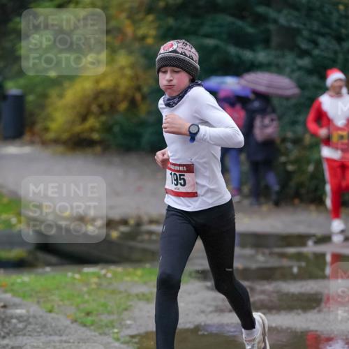 07.12.2025 - St. Pauli X-Mass-Run No. 15 Michael Burmester http://msf.ph/oto/9406426 07.12.2025 09:37:46 Laufen 195 meine-sportfotos.de