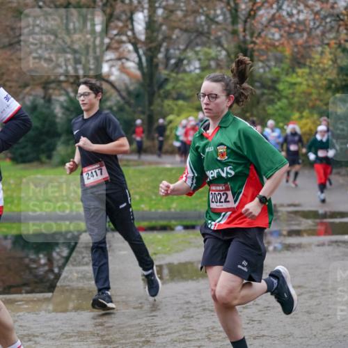07.12.2025 - St. Pauli X-Mass-Run No. 15 Michael Burmester http://msf.ph/oto/9406429 07.12.2025 11:22:37 Laufen 2417, 16, 2022, 652 meine-sportfotos.de