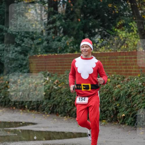 07.12.2025 - St. Pauli X-Mass-Run No. 15 Michael Burmester http://msf.ph/oto/9406434 07.12.2025 09:37:48 Laufen 000, 154 meine-sportfotos.de