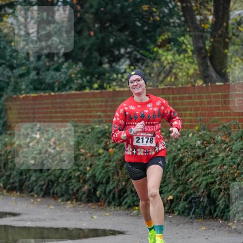 07.12.2025 - St. Pauli X-Mass-Run No. 15 Michael Burmester http://msf.ph/oto/9406462 07.12.2025 09:37:53 Laufen 5, 2178 meine-sportfotos.de