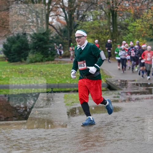 07.12.2025 - St. Pauli X-Mass-Run No. 15 Michael Burmester http://msf.ph/oto/9406469 07.12.2025 11:22:43 Laufen 3953, 2084 meine-sportfotos.de