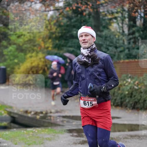 07.12.2025 - St. Pauli X-Mass-Run No. 15 Michael Burmester http://msf.ph/oto/9406496 07.12.2025 09:38:00 Laufen 15, 615 meine-sportfotos.de