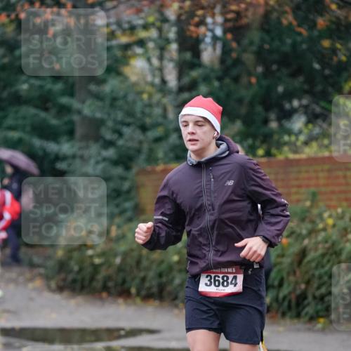 07.12.2025 - St. Pauli X-Mass-Run No. 15 Michael Burmester http://msf.ph/oto/9406510 07.12.2025 09:38:05 Laufen 15, 3684 meine-sportfotos.de