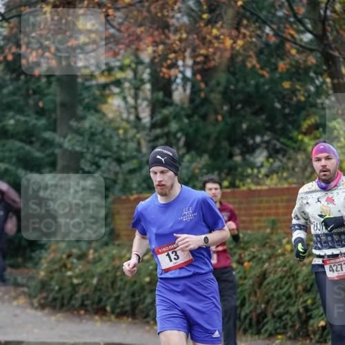 07.12.2025 - St. Pauli X-Mass-Run No. 15 Michael Burmester http://msf.ph/oto/9406536 07.12.2025 09:38:10 Laufen 13, 4273 meine-sportfotos.de