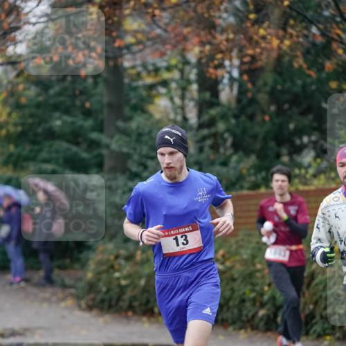 07.12.2025 - St. Pauli X-Mass-Run No. 15 Michael Burmester http://msf.ph/oto/9406540 07.12.2025 09:38:10 Laufen 5, 13 meine-sportfotos.de
