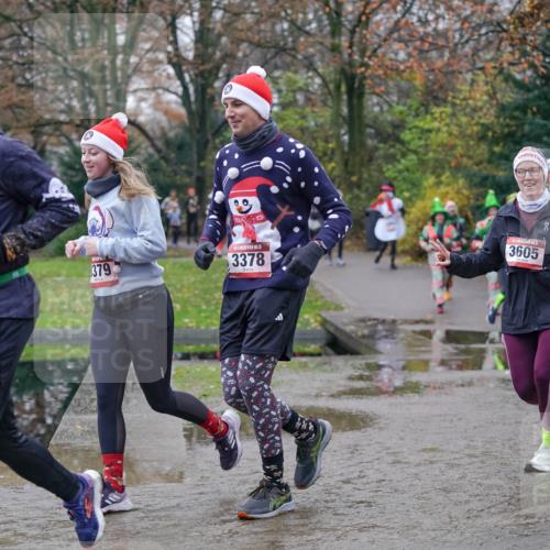 07.12.2025 - St. Pauli X-Mass-Run No. 15 Michael Burmester http://msf.ph/oto/9406549 07.12.2025 11:22:53 Laufen 403, 379, 15, 3378, 3605, 80, 3576 meine-sportfotos.de