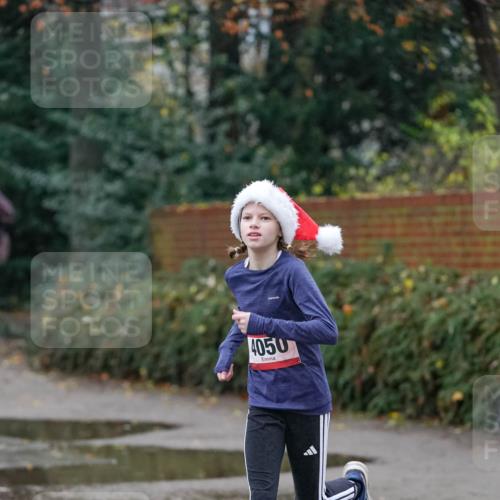 07.12.2025 - St. Pauli X-Mass-Run No. 15 Michael Burmester http://msf.ph/oto/9406570 07.12.2025 09:38:16 Laufen 4050 meine-sportfotos.de