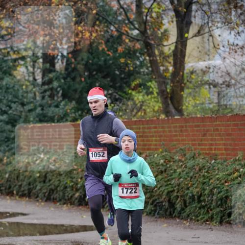 07.12.2025 - St. Pauli X-Mass-Run No. 15 Michael Burmester http://msf.ph/oto/9406624 07.12.2025 09:38:45 Laufen 1052, 5, 1722 meine-sportfotos.de